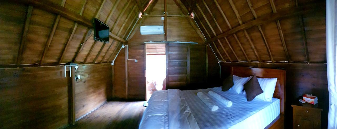 ホテル Beautiful House Batununggul エクステリア 写真